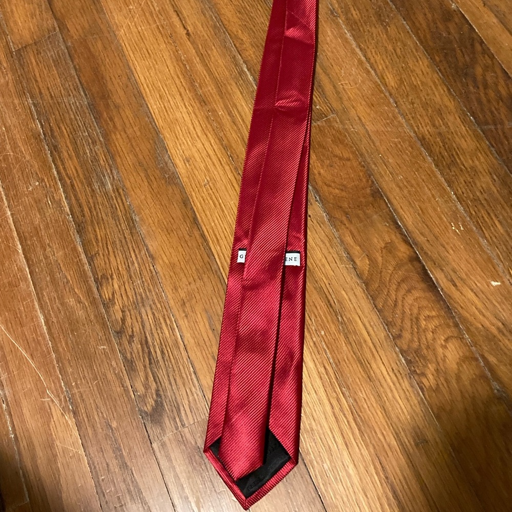 Geoffrey Beene red solid tie - Picture 6 of 7